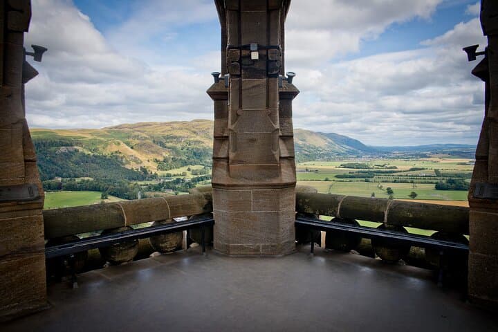 Private Tour to Stirling Castle Wallace Monument and Bannockburn