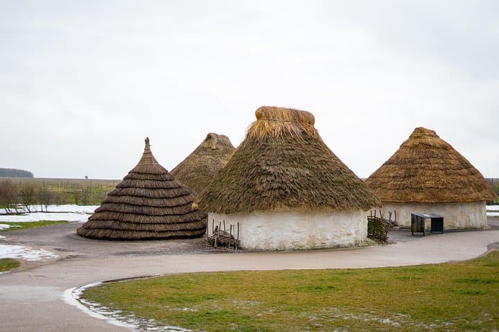 Stonehenge and Ancient Britain Small Group Day Tour from London