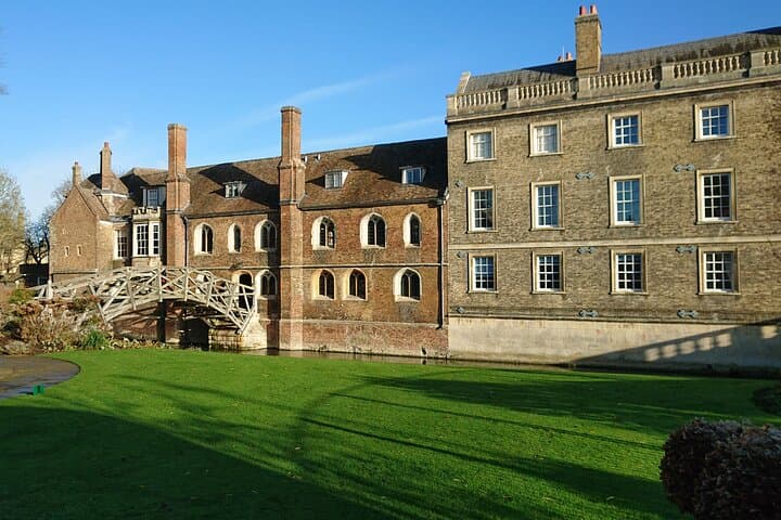 President's Palace and Mathematical Bridge, Queens College