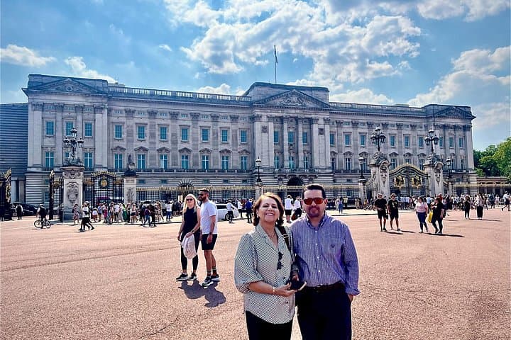 Guests at Buckingham Palace