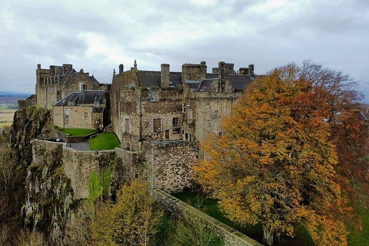 Edinburgh: The Kelpies, Stirling Castle, Loch Lomond & Trossachs