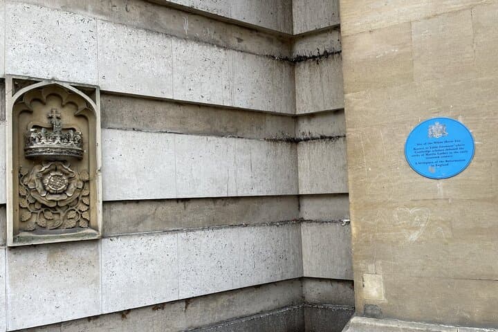 Decoding Humanity Darwin to DNA Cambridge Outdoor Escape Room