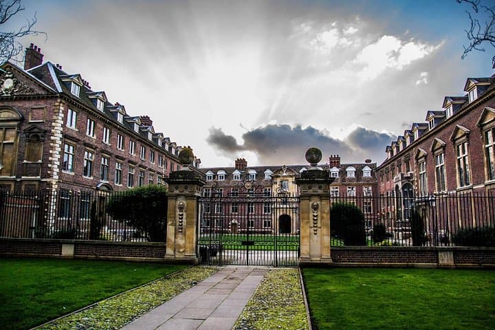 TOP Cambridge : Private Guided Tour with your mobile