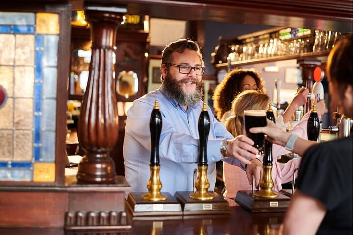 Historic Pub Walking Tour of London
