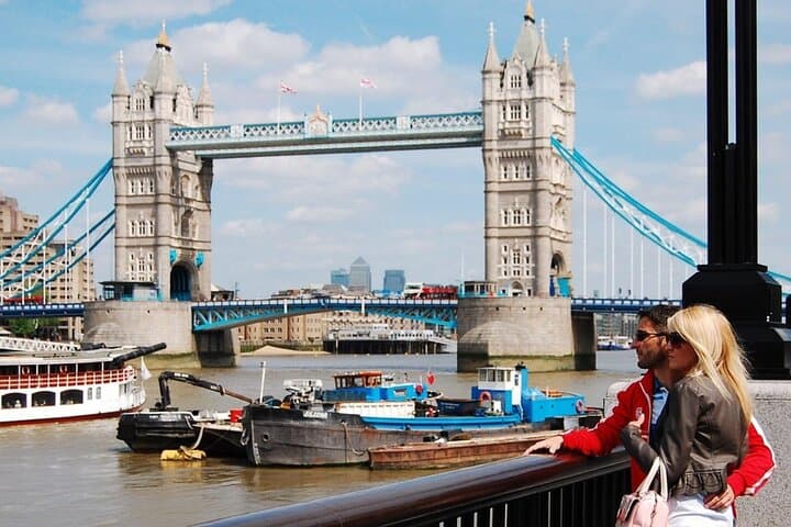 London Sightseeing Walking Tour with 30+ sights