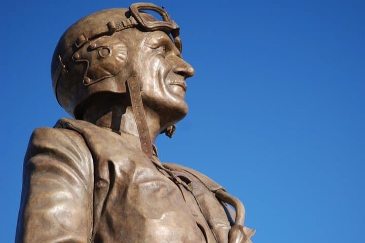 London: Churchill & World War 2 Walking Tour