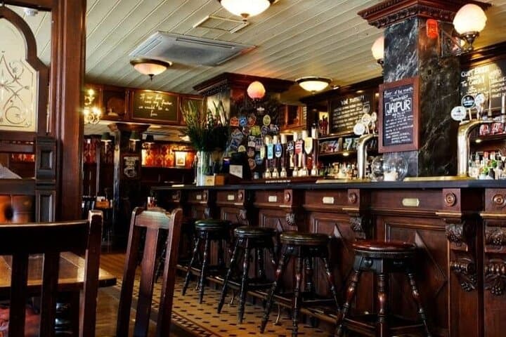 Private Cheddar Tour with Pubs Included