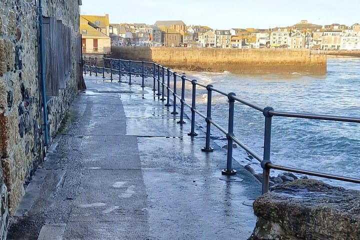 St Ives Self-Guided Audio Tour: From Fishermen to Fine Art
