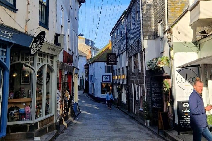 St Ives Self-Guided Audio Tour: From Fishermen to Fine Art