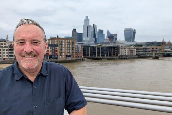 LGBTQIA+ Walking Tour of London: Explore Hidden Histories