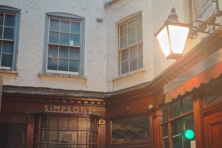 London's Hidden Gems and Secret History Private Guided Tour