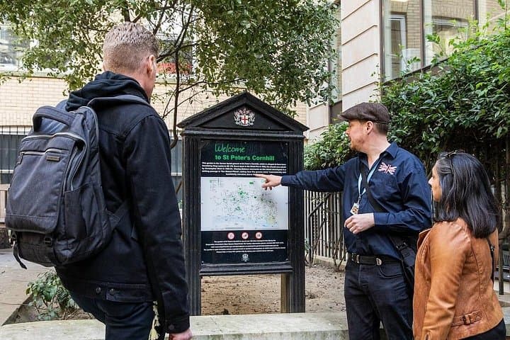 London Christmas Carol & Charles Dickens Small Group Walking Tour