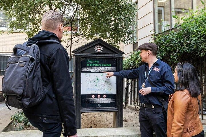 Charles Dickens Old London - Very Small Group Tour