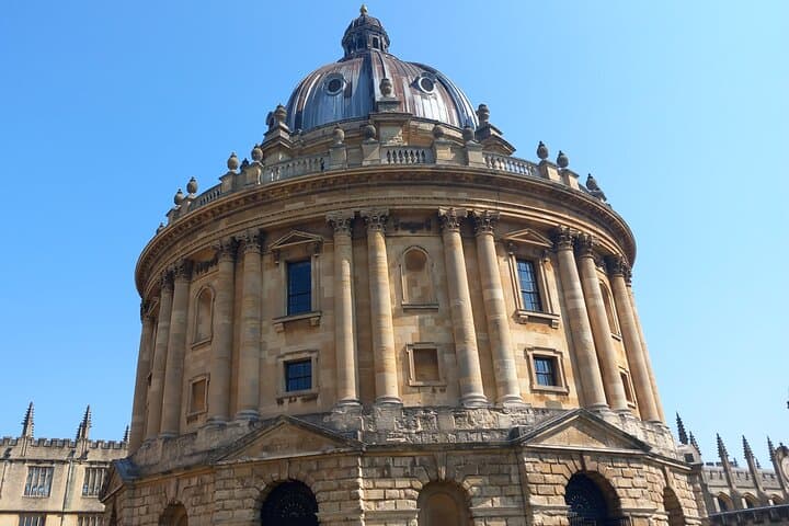 2 Hour Private Walking Tour in Oxford