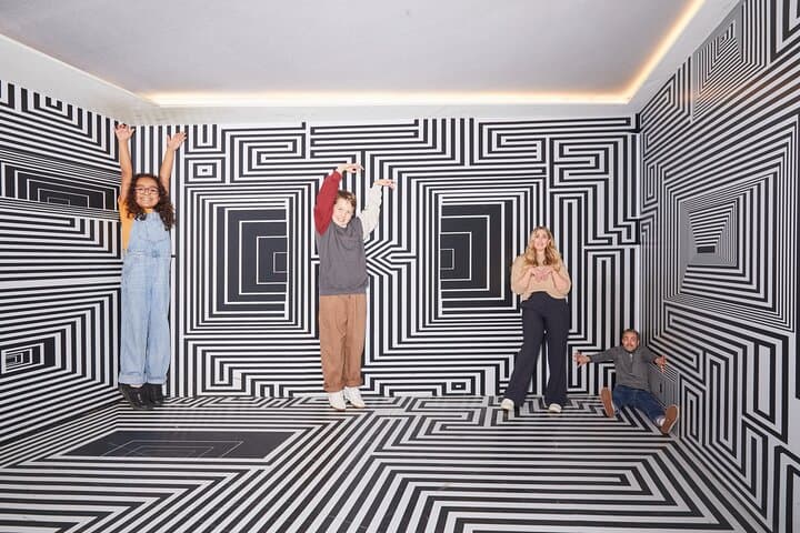 Twist Museum - London's Home of Illusions