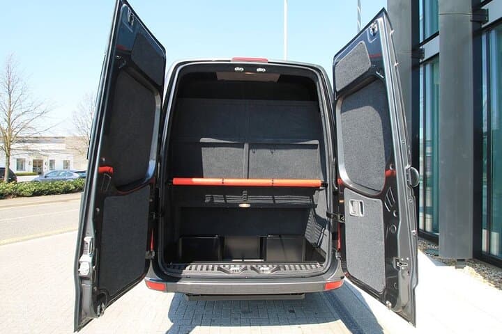 London to Southampton Cruise Port Private Minibus – Up to 12