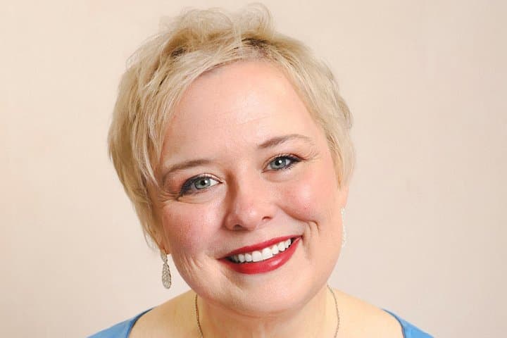 Professional Photoshoot in Studio for Headshots