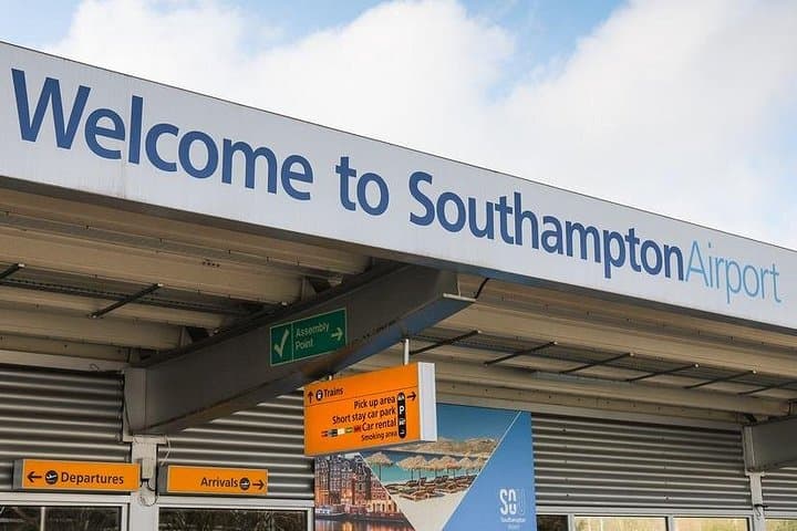 Southampton Airport to Southamton Hotel or Port Private Transfer