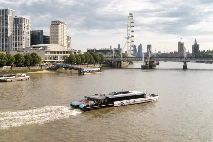 London360 Return Boat Trip and Hop On Hop Off 1 Day Bus Pass
