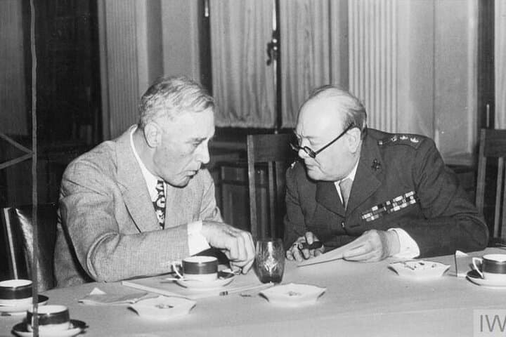 Two great wartime leaders - FDR and Churchill
