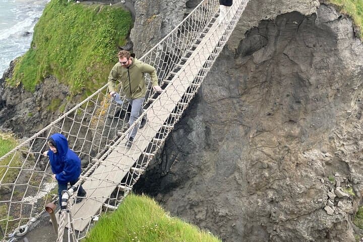 Giants Causeway Coastal Tour 8 passangers