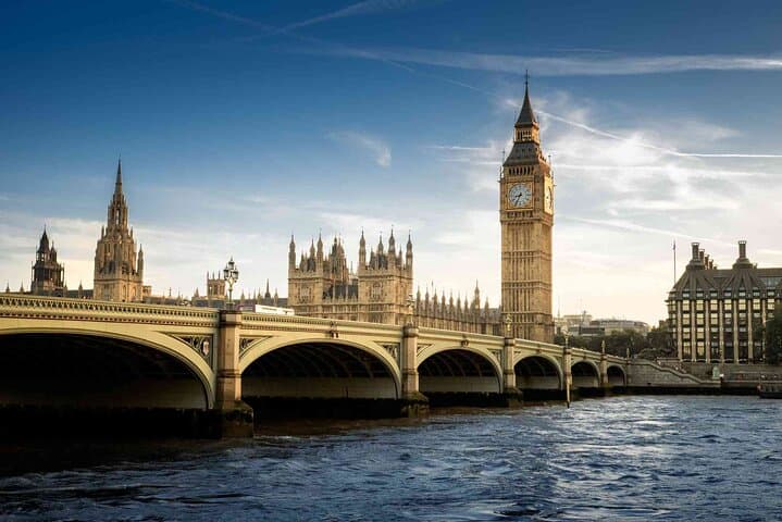 BIG BEN FROM THAMES