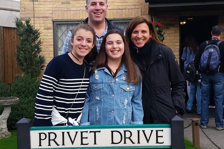 Guests at Privet drive