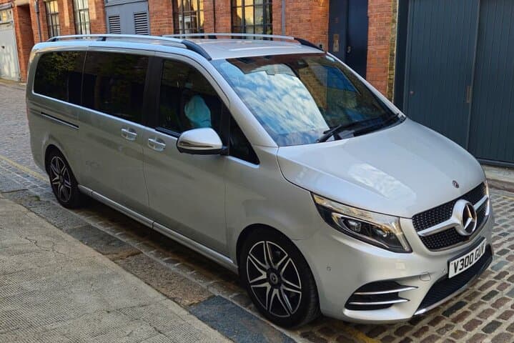 London to Southampton Private Transfer via Mini Van