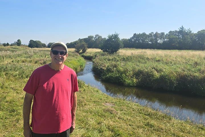 John - you might have out Scotlanded me on tour. What a love for our Superheroes. I want to go on your tour! When weather permits, we can go down on the Carse for Day 2 of the Battle of Bannockburn.
