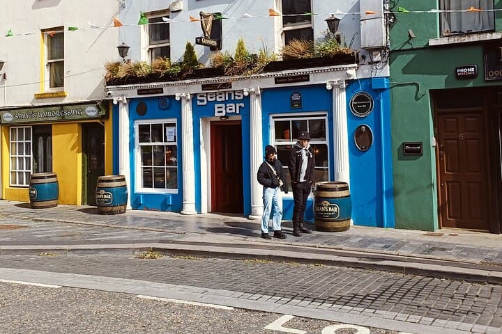 Day tour from Belfast to Galway with stops along the way