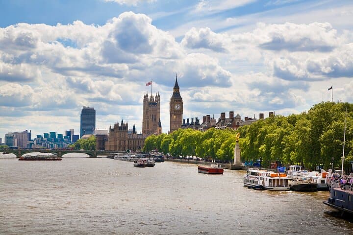 Harry Potter and Thames Cruise Tour