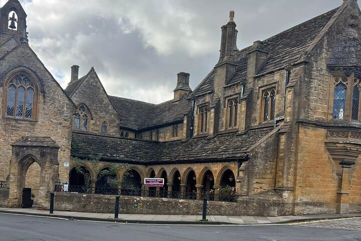 Sherborne Ghost Walk: Audio Tour of Dorset Oldest Town