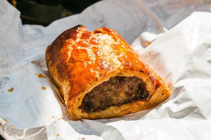 London: Borough Market and London Bridge Food Tour