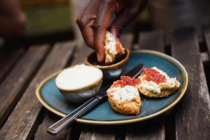 Eating London: Notting Hill Food and Walking Tour