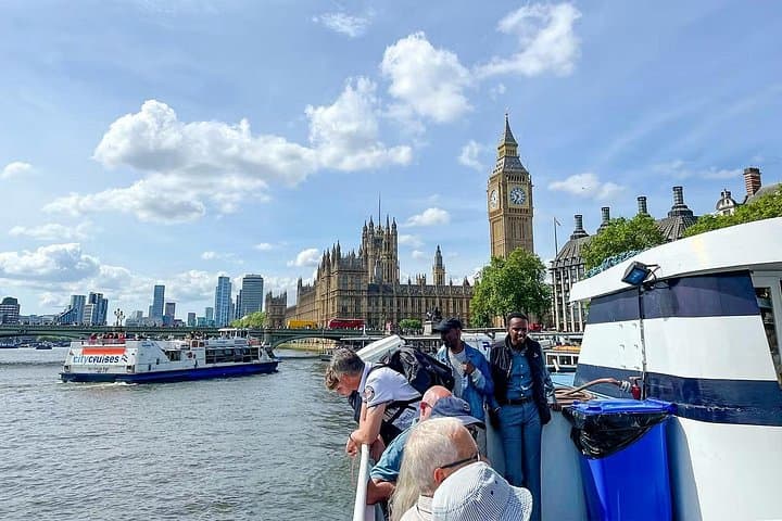 Thames Sightseeing Cruise from Westminster to Greenwich