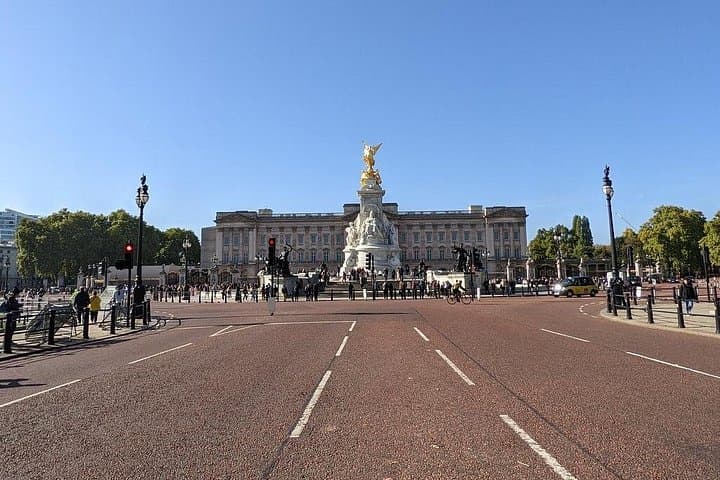 Southampton to London Private Car City Tour