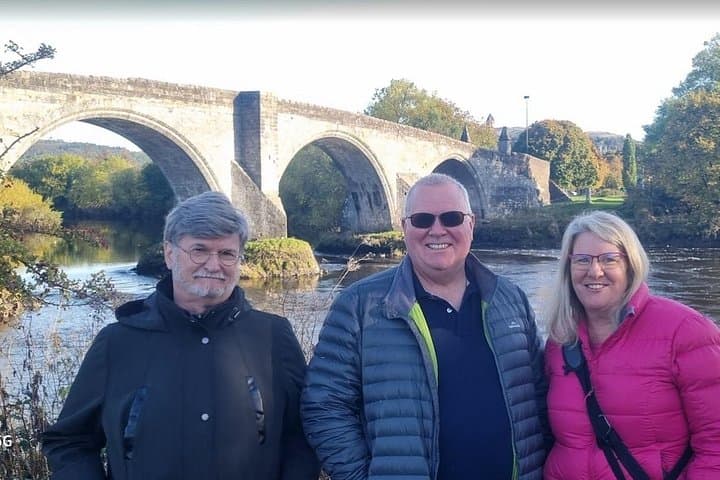 Donald Stinson, Darren and Catherine at Stirling Bridge, October 2023. Don has his own piece of History - author of 'Downstairs at the Whitehouse' during Watergate.