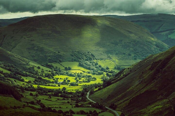 3-Day Guided Tour of South Wales with Flexible Pickup