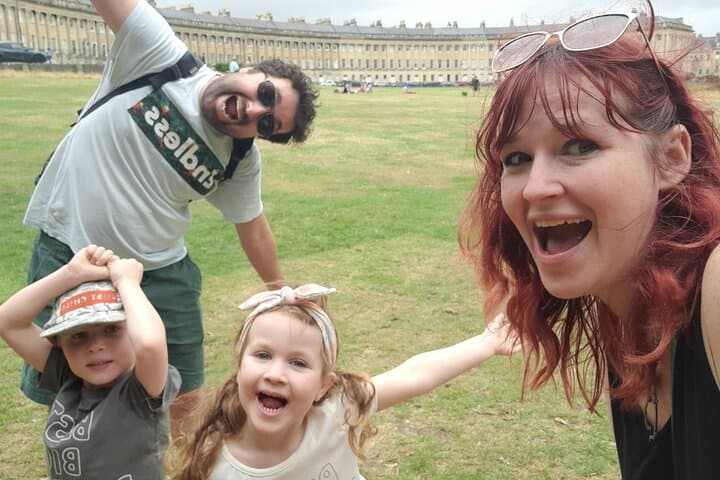 Bath Scavenger Hunt Interactive Walking Tour