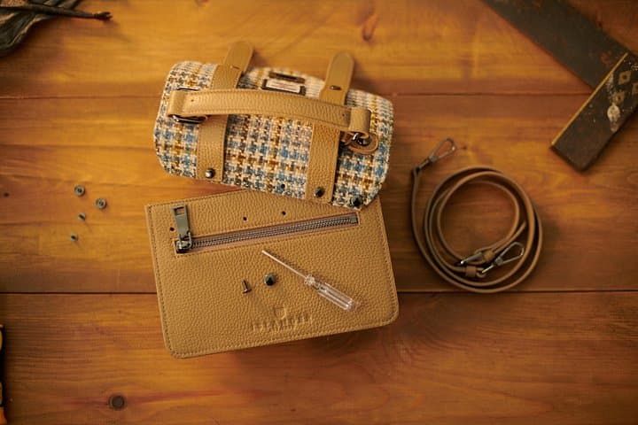 Islander Harris Tweed Handbag Workshop London Covent Garden