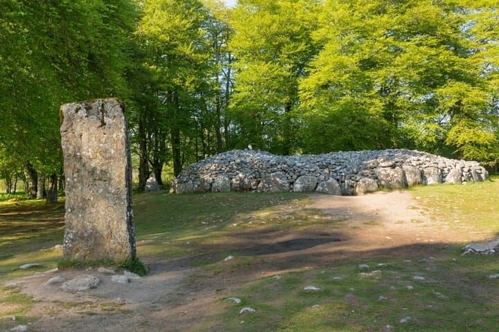 Vanishing cairn - Creag na Dun, Outlander