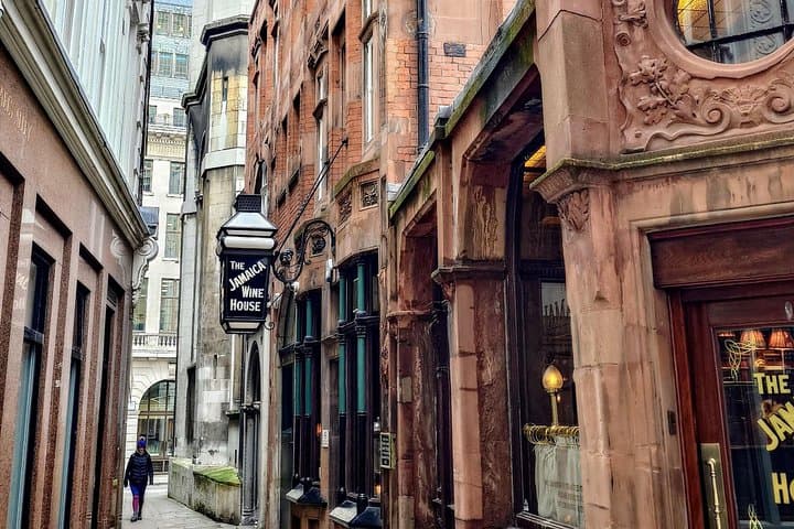 A Christmas Carol and Charles Dickens Old London Walking Tour
