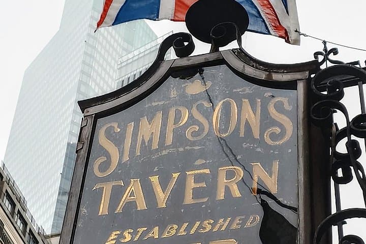 A Christmas Carol and Charles Dickens Old London Walking Tour