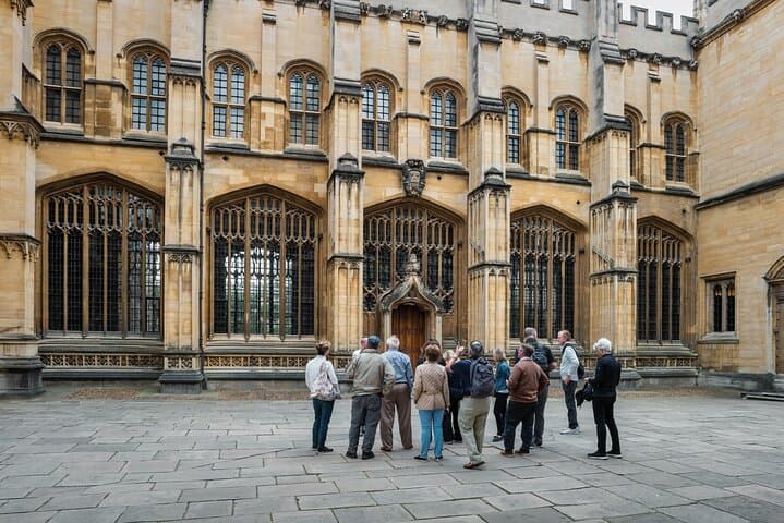 Oxford Private Day Trip from London: Lunch & Colleges Option