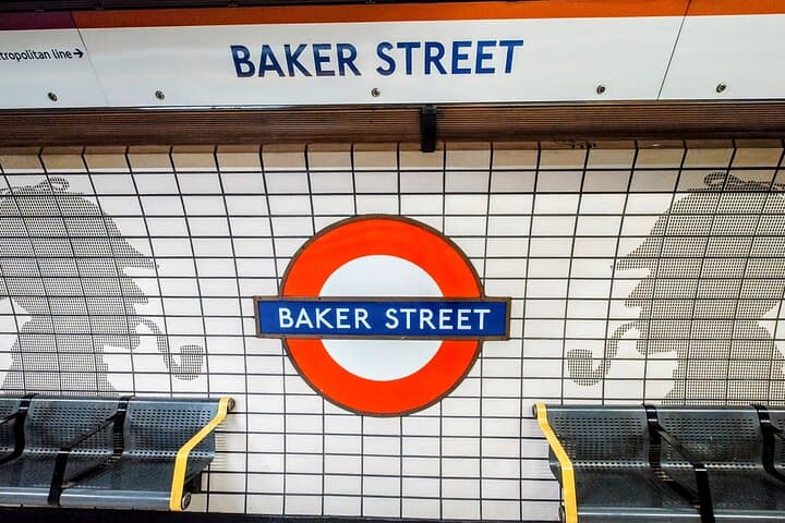 Sherlock Holmes Experience Private Walking Tour