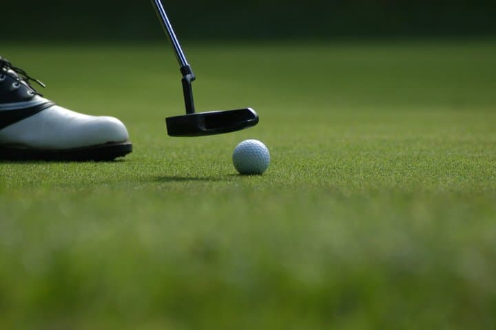 18 Hole Golf Experience in Edinburgh with a Local Player