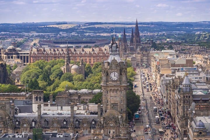 6 Day England and Scotland Castles Cotswolds Highlands Cambridge