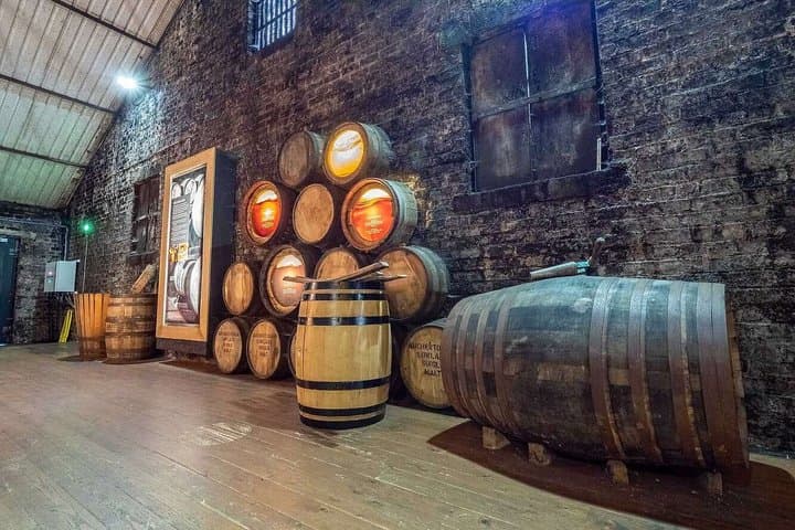 Greenock Cruise Excursion, Whisky Distillery Tour and Tasting