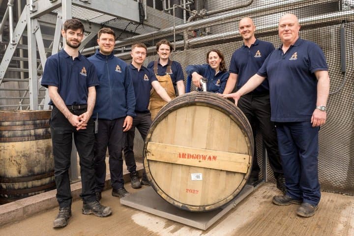 Greenock Cruise Excursion, Whisky Distillery Tour and Tasting
