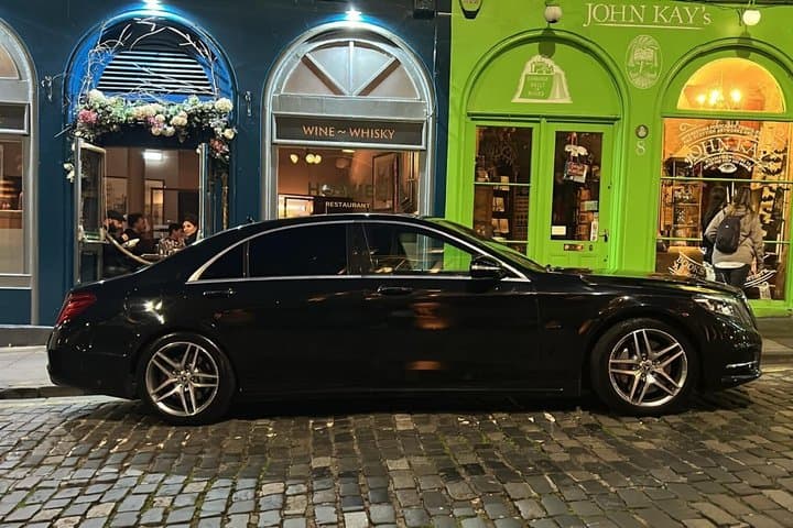 Edinburgh Airport to St Andrews plus return journey private transfer